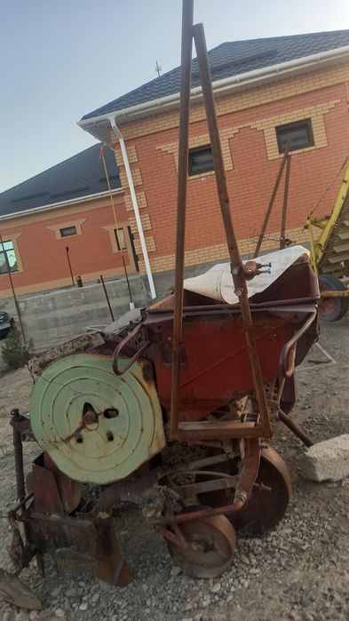 Сажалка картофеля