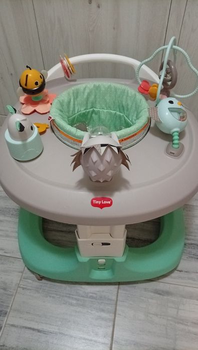 TINY LOVE Мобилен център за игра 4в1 HERE I GROW MAGICAL TALES