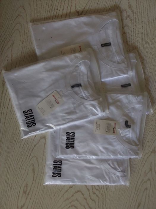 Футболки люкс качество универсальные женские и мужские. по 100 тысяч с