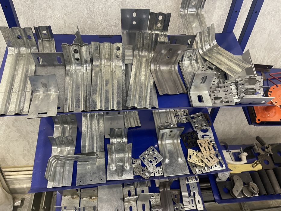 ЕнАрзон Фасад учун профиль, кронштейн ва кляммер оцинковкадан Венфасад