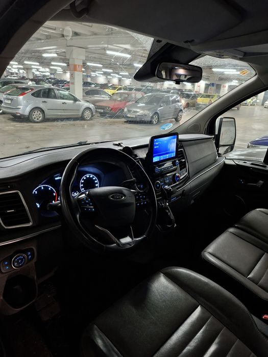 Ford Tourneo Custom 2.0d Hibrid 185cp 20k euro 6 2023