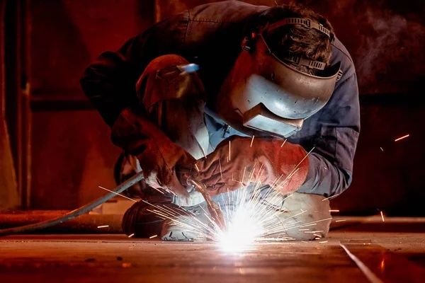 Сварщик на выезд 24/7  Svarshik joyida xizmat 24/7