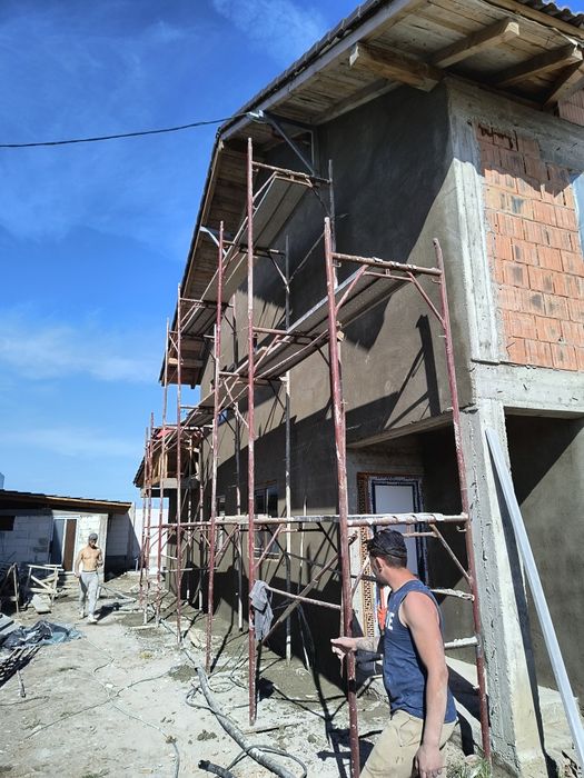 Firmă de construcții  Tencuiala mecanizata Mehedinți