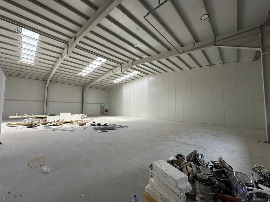 Дава се под наем Склад в Пловдив, Индустриална зона - Юг - 440 кв.м за 1755.42 € - Снимка #2