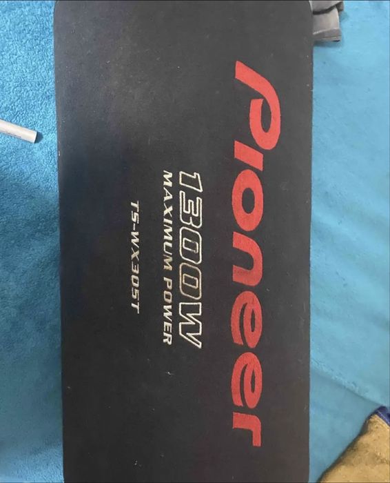 Продам сабвуфер