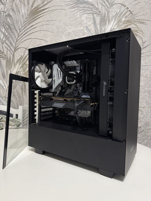 Calculator / Unitate PC Gaming i7, RTX 2080, 16Gb RAM, 250Gb SSD, 2Tb HDD