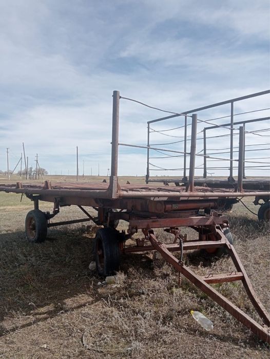 продам трактор 80 с прицепом и куном