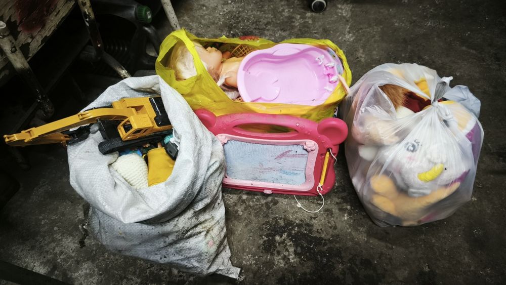 Продам детские игрушки