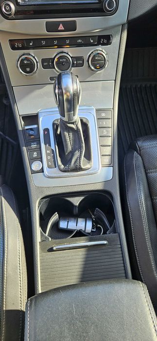 Se vinde VW passat CC