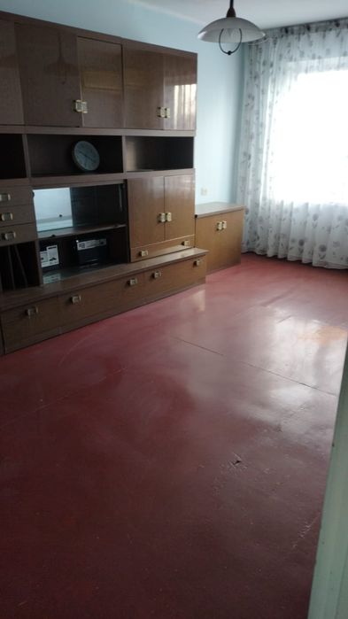 Кровати и мебель