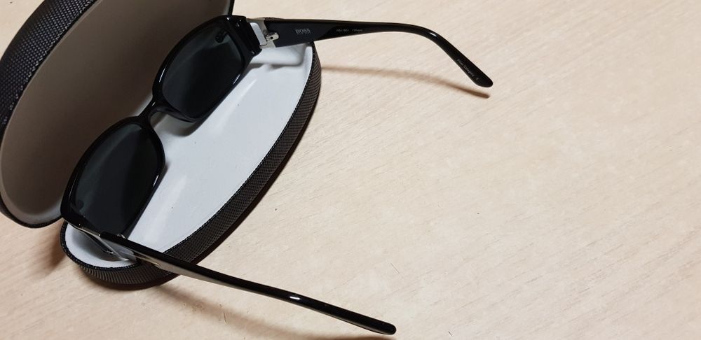 Ochelari Hugo Boss de soare