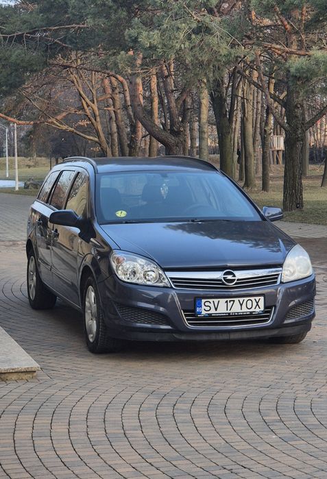 Opel Astra H break 1.7 CDTI