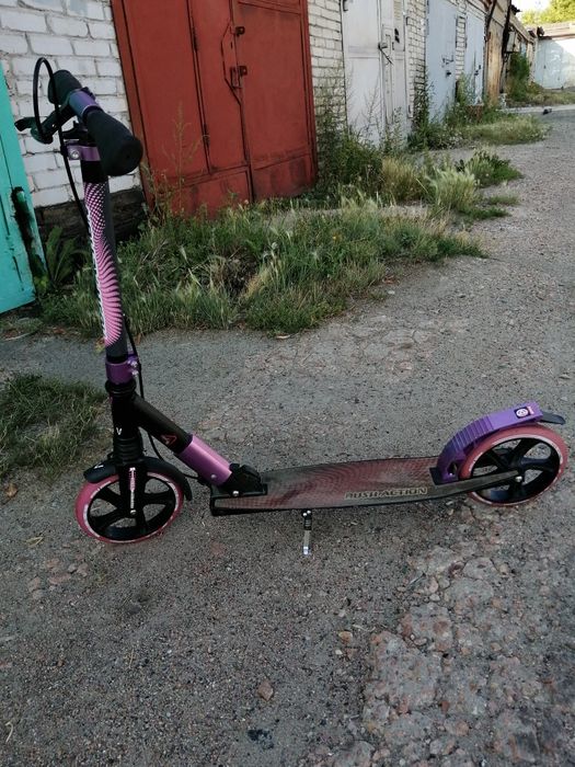 Продам детский самокат