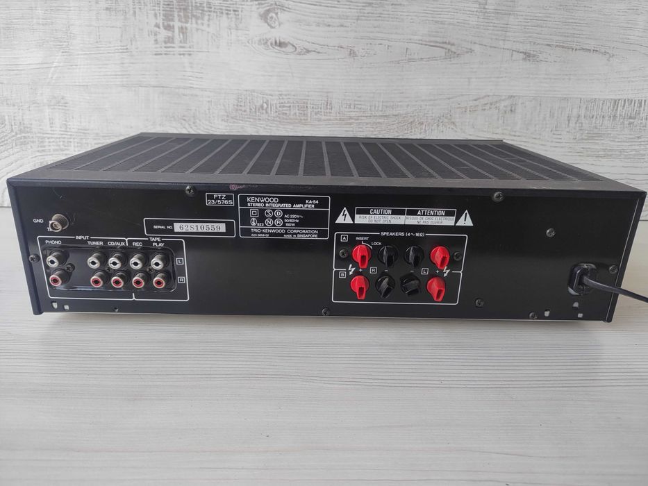 Усилвател KENWOOD KA-54