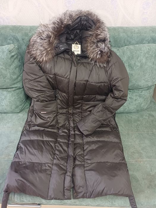 Продам женский пуховик
