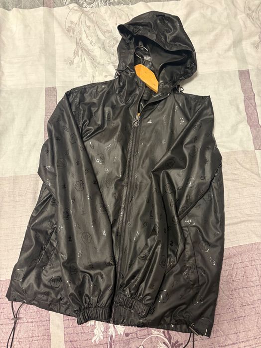 Якета, жилетки и грейки за младежи/тийнейджъри