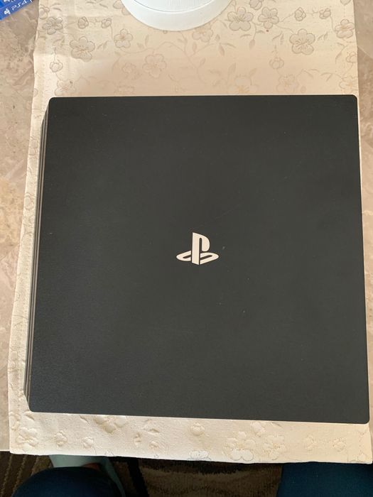 PlayStation 4 pro 1 TR