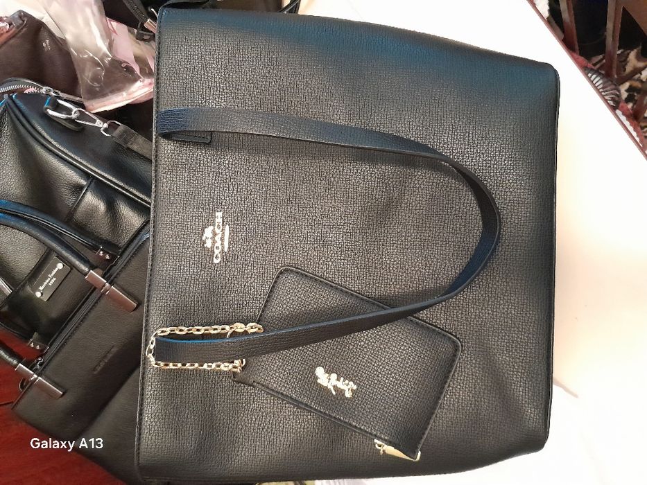 Продам сумку coach