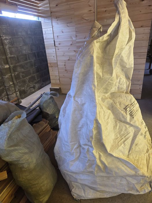 Продам биг беги б/у не дорого.