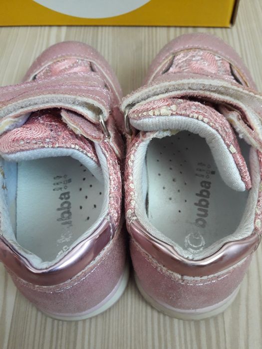 Детски маратонки 24 и 21 номер