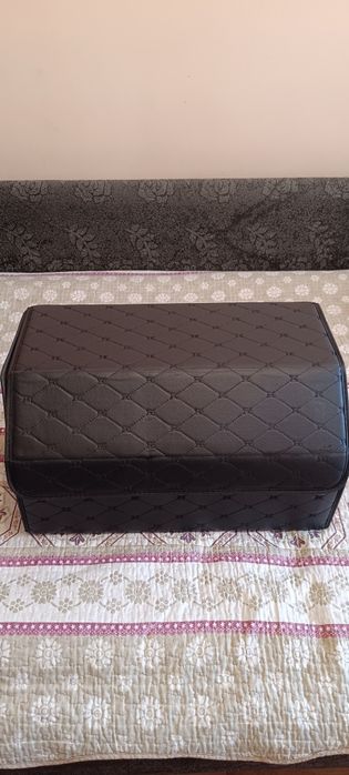 Продам полу мягкии контейнер.