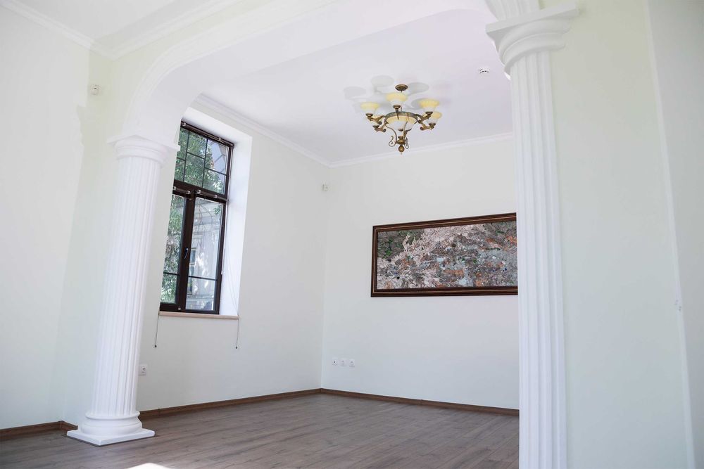 Къща в идеален център на гр.Варна