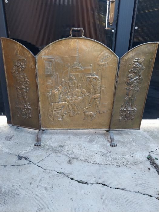 Paravan antiscantei pt.semineu, alamă