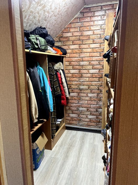 Продается дом, 2 этажа