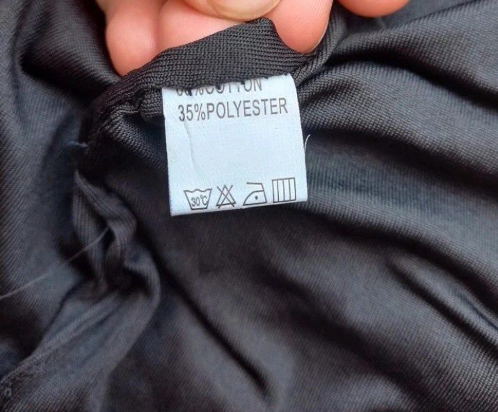 Rochie elegantă neagră, mărimea M, model tip bodycon