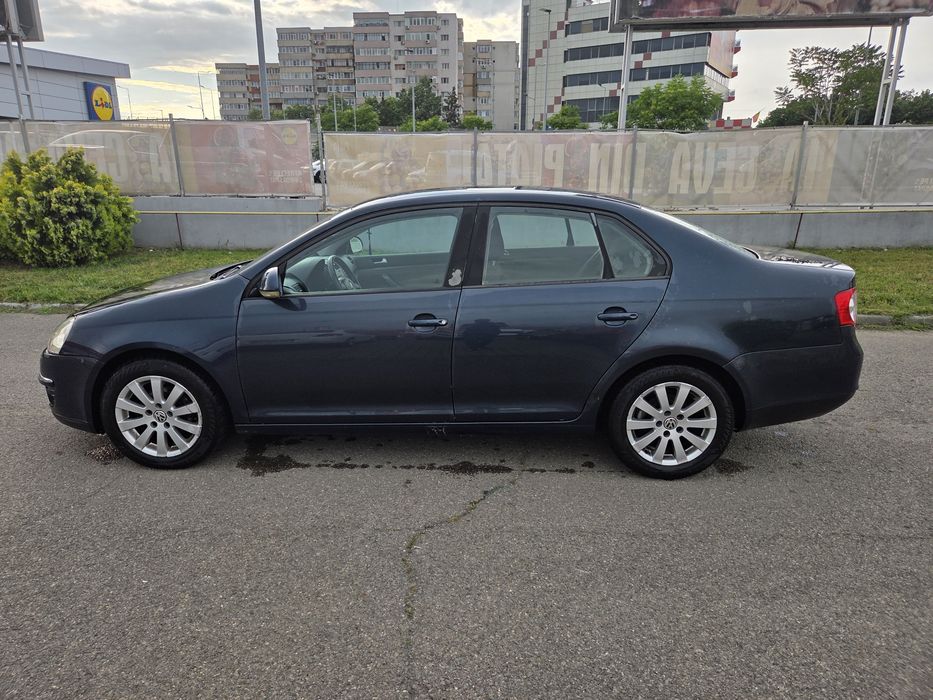 VOLKSWAGEN Jetta 0 — imagine 3