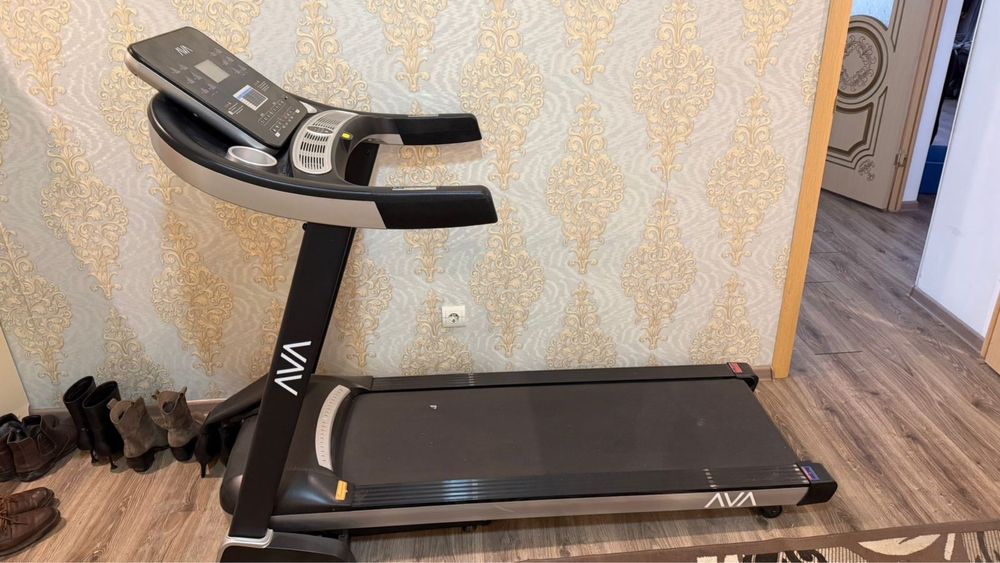 Продам беговую дорожку