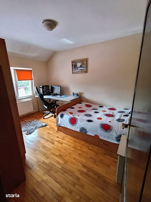 Casa 7 Camere 3 bai zona Fratelia Musicescu 430.000 euro
