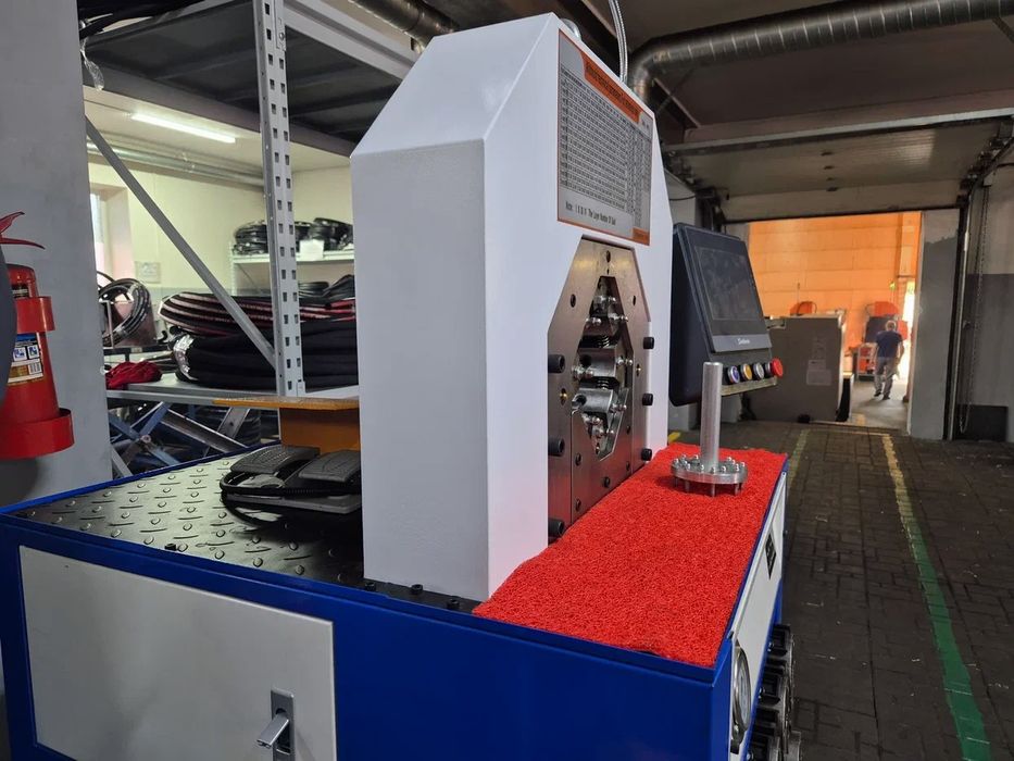 Обжимной станок с ЧПУ для РВД