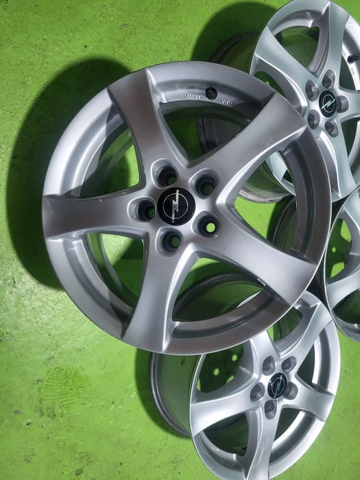 16 5x105 Opel лети джанти 5х105 опел