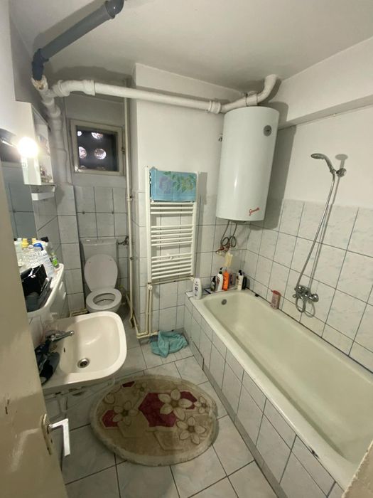 Apartament 2 camere mobilat, centrală proprie, zona Isaccei, Tulcea