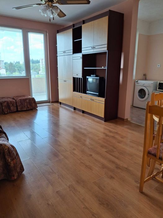 Дава се под наем Двустаен апартамент в Велико Търново, Акация - 60 кв.м за 255 € - Снимка #1