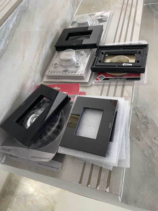 Ornament sticla Gewiss Lux ICE 3 si 4 Module Negru