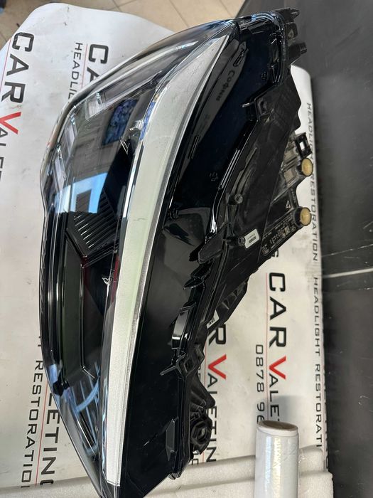 Фар фарове десен Audi Q3 F3 Matrix лед far farove Audi Кю3 Ф3 Матрикс