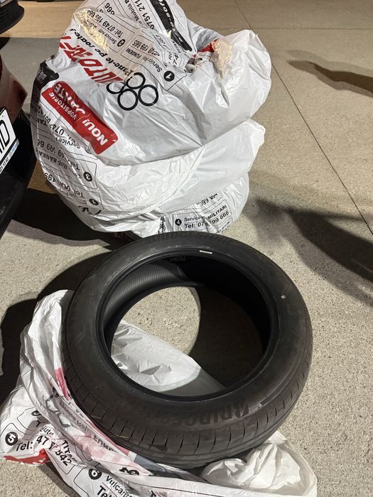 4x Bridgestone Turanza 6 225/55 R19 99V DOT 0326