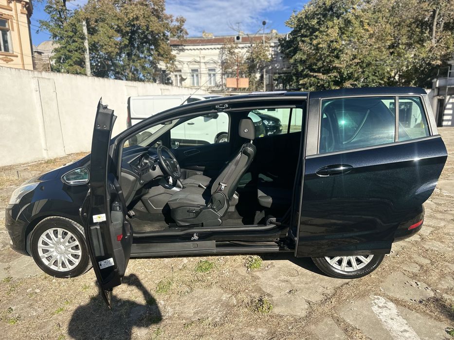 Vand Ford B Max Titanium 1.0 benzina,101cp,2013,clima,trapa panoramica
