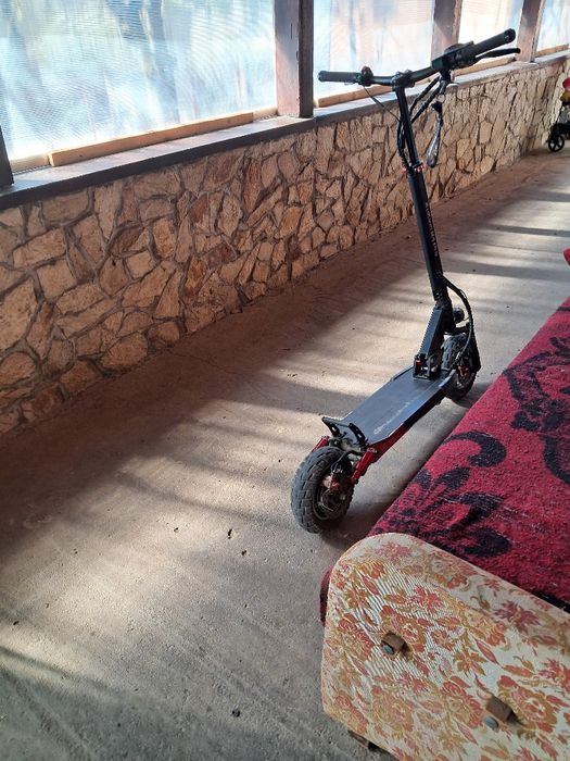 Vând trotineta electrica kugoo m4 pro
