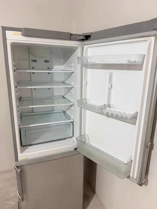 Холодильник В Хорошем Состоянии!!!