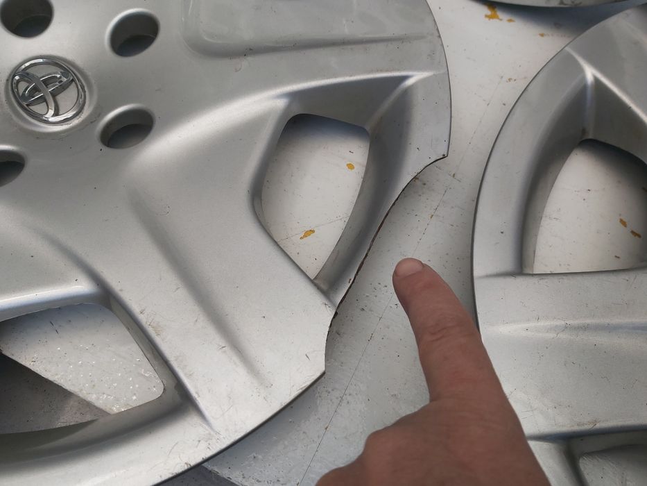 Тасове Toyota 16 оригинални