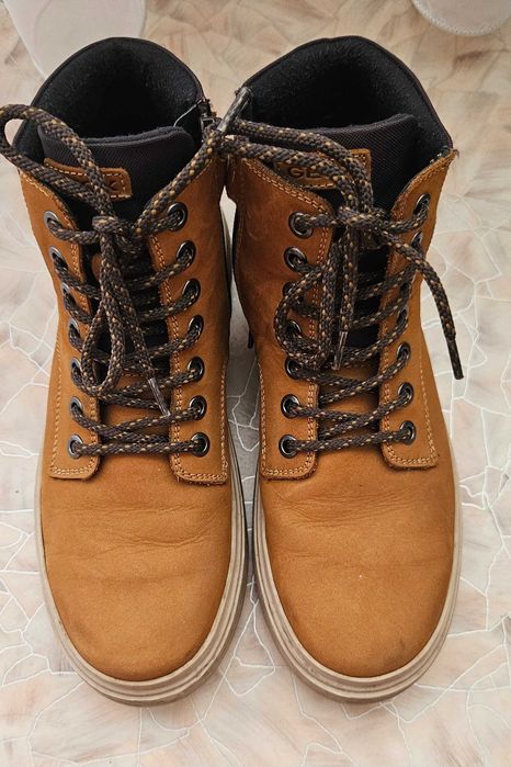 Ботинки на весну для мальчика