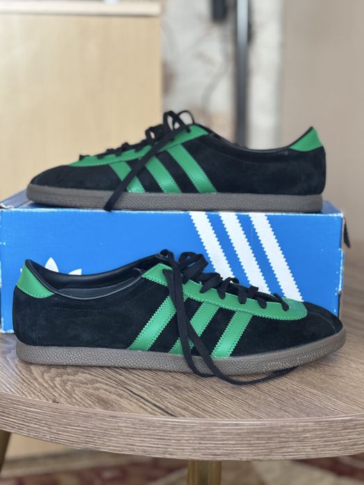 Adidas London green