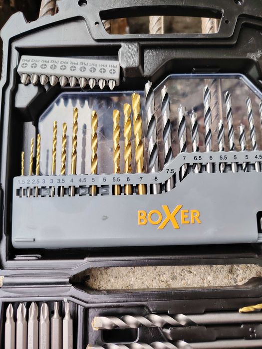 Комплект свредла и битове Boxer