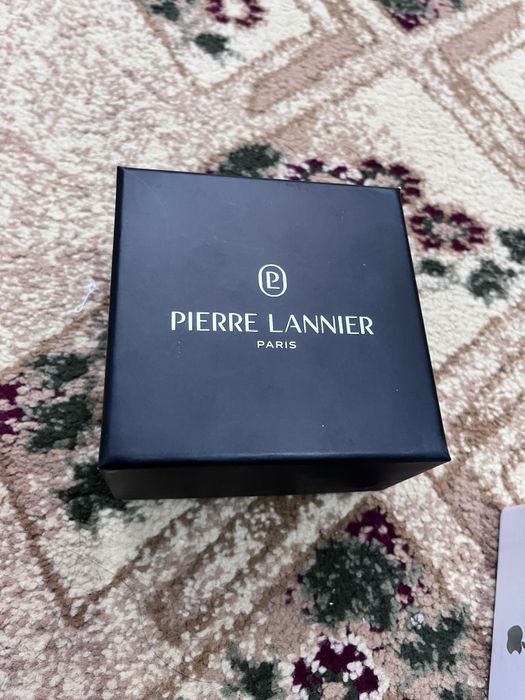 Часы Pierre Lannier