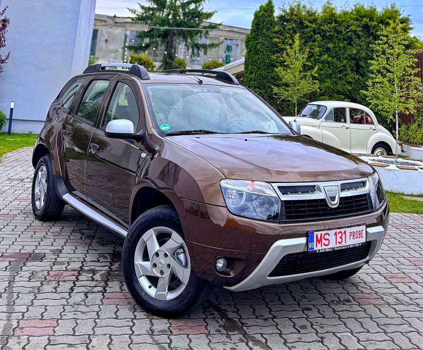 Dacia Duster 1.6 4x4 Euro5 Benzina Clima Geamuri Electrice Carlig Rate