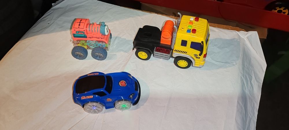 Jucarii copii fete si baieti