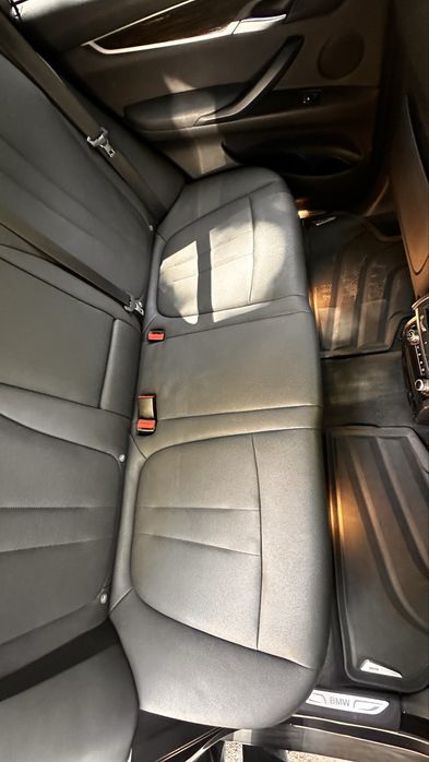 Продам BMW X5 3.0 в идеальном состоянии